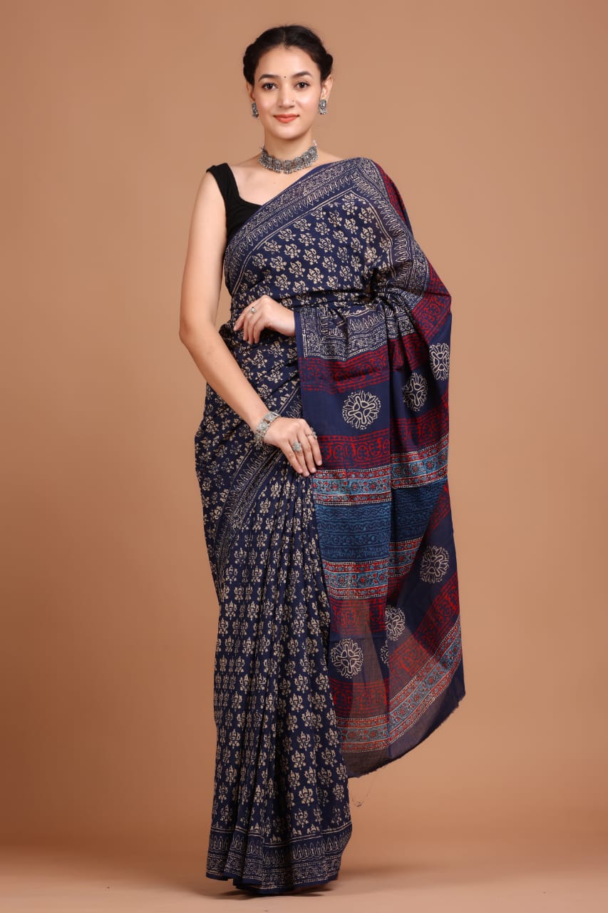 Midnight Elegance – Handcrafted Ajrakh Linen Saree